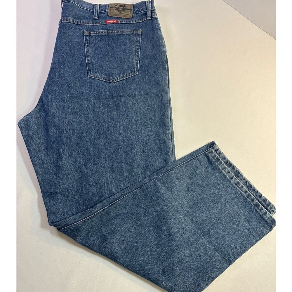 Wrangler Premium Quality Relaxed Fit Jeans Mens 46x30 Blue Denim Western Cowboy